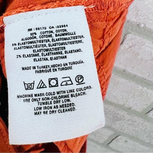 Anthropologie Pilcro Orange High Rise Bootcut Raw Hem Jeans Size 26 - Picture 9 of 9